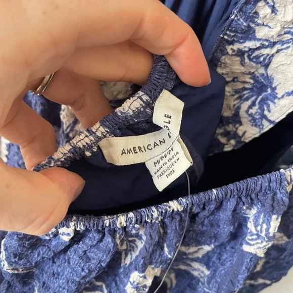 American Eagle  Hawaiian Cut Out Back Crinkle Mini Dress NWT Blue Sz Medium - Picture 6 of 7